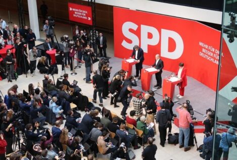 Los socialdemócratas alemanes dejan a Merz la «responsabilidad» de crear una gran coalición