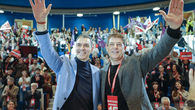Besteiro, arropado por Sánchez, repite al frente del PSOE gallego con el 93% de los votos