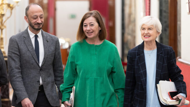 Armengol puede haber cometido tres delitos al eliminar dos enmiendas del Senado a una ley