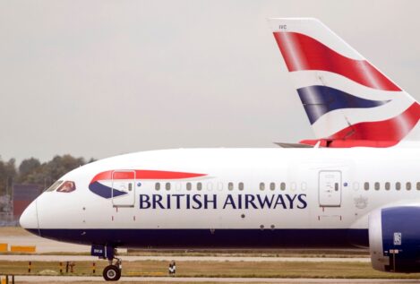 British Airways reanuda sus vuelos tras el incendio en el Aeropuerto de Heathrow