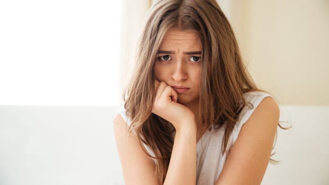 Seis 'red flags' contigo misma que debes cambiar hoy para ser más feliz en la vida