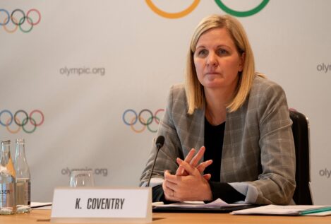 El COI prohíbe a las mujeres transgénero participar en competiciones femeninas