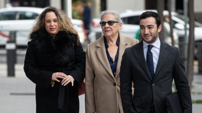 La hija de Carmen Pano suspende su boda por el bloqueo judicial de sus cuentas bancarias 