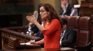 Sanidad paga un fármaco contra la ELA en plena polémica por la financiación de la ley