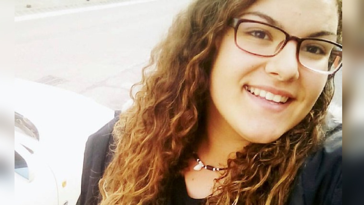 Llega a España la joven catalana liberada por el sultán de Omán tras siete años en prisión