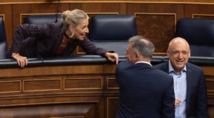 La implicación de Sánchez en el gasto militar europeo divide a Sumar y rearma a Podemos