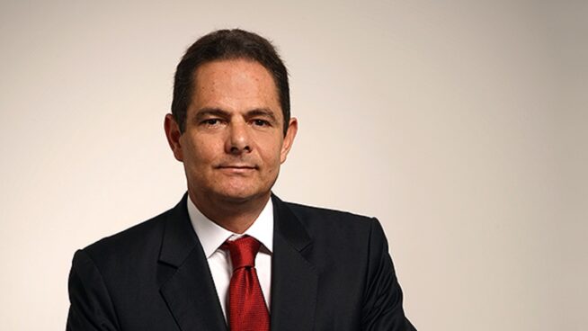 El exvicepresidente de Colombia acusa a Petro de provocar una «quiebra constitucional»