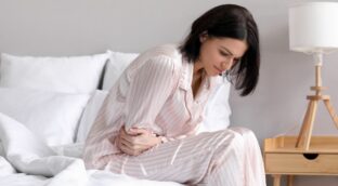 Descubre la infusión que alivia los cólicos menstruales y mejora la circulación