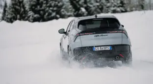 Alfa Romeo completa su oferta con un Junior de tracción total 'inteligente'