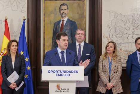 Mañueco refuerza el apoyo a las empresas familiares con 180 millones en ayudas