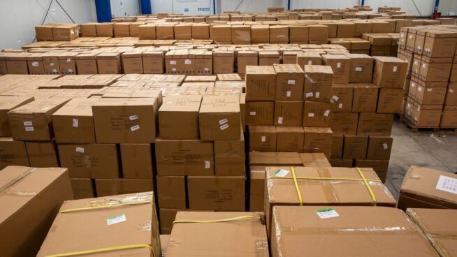 Transportes se niega a averiguar si las mascarillas de la 'trama Koldo' están caducadas
