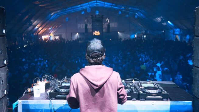 Así es la magia de Polar Sound, el festival que triunfa en la nieve bajo la visión de Luigii Nieto