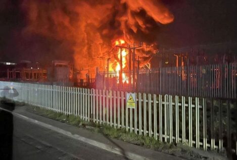 La Policía antiterrorista investiga el incendio que ha paralizado el aeropuerto de Heathrow