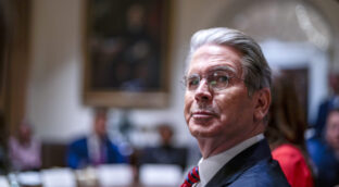 Trump se topa con el primo de Zumosol