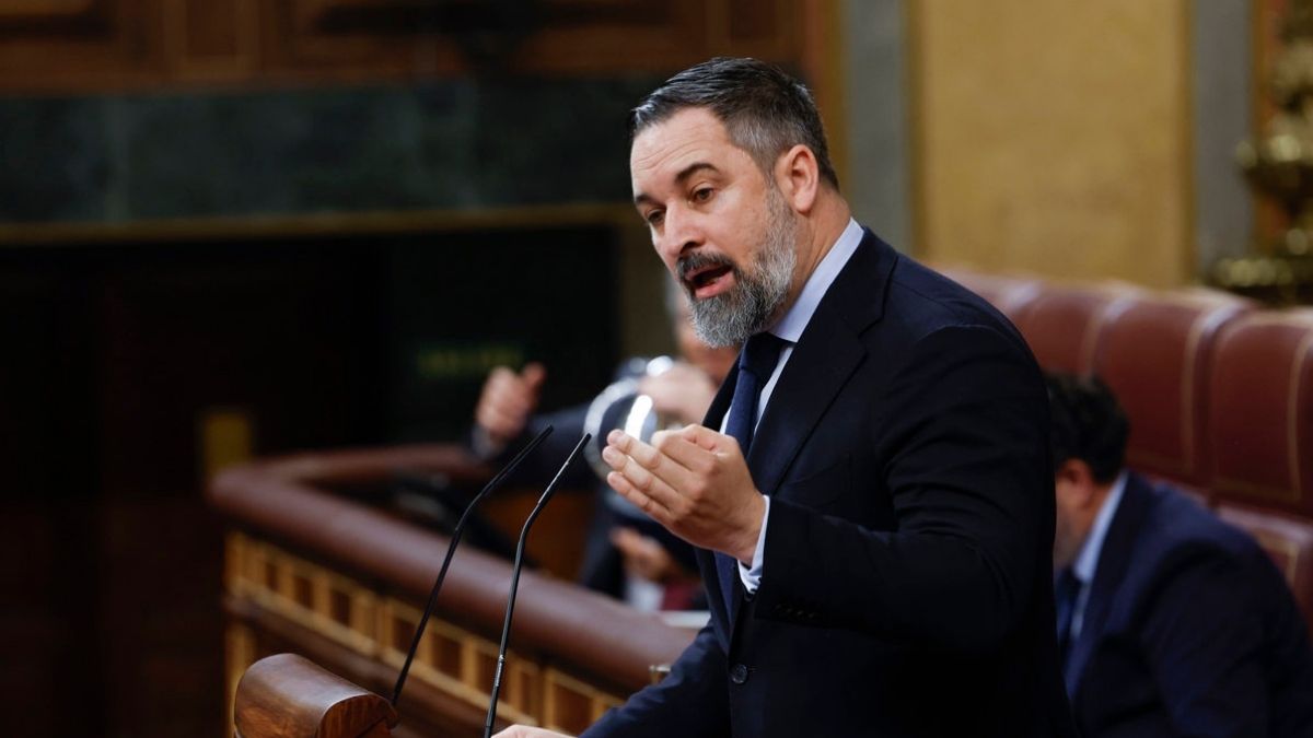 Abascal apoya subir el gasto en defensa, pero pide que se destine a proteger Ceuta y Melilla