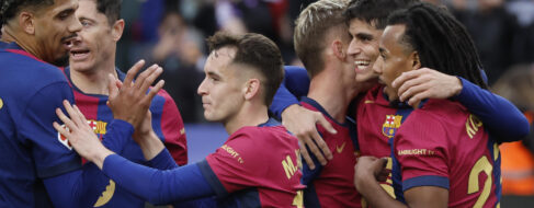 El Barça gana con comodidad a la Real Sociedad y es más líder