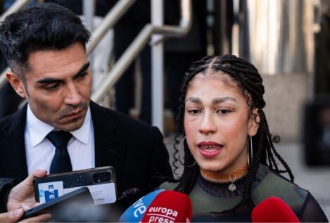 La becaria del 'caso Nacho Cano' denuncia ahora delito de odio en redes sociales