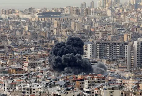 Israel ataca con drones un edificio de Beirut por primera vez desde el alto el fuego en Líbano
