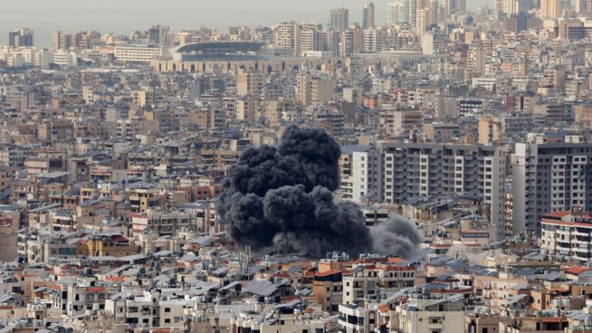 Israel ataca con drones un edificio de Beirut por primera vez desde el alto el fuego en Líbano