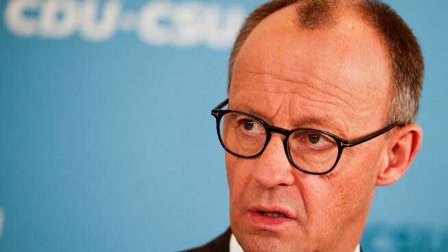 Pacto histórico en Alemania entre Merz, el SPD y Los Verdes para aumentar el gasto en defensa