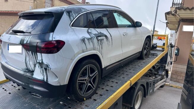 Vandalizan el coche de la juez que investiga el asesinato de los guardias civiles en Barbate