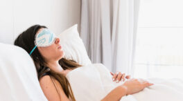 Cómo utilizar el ruido blanco para dormir mejor: en qué consiste y cómo se puede aplicar