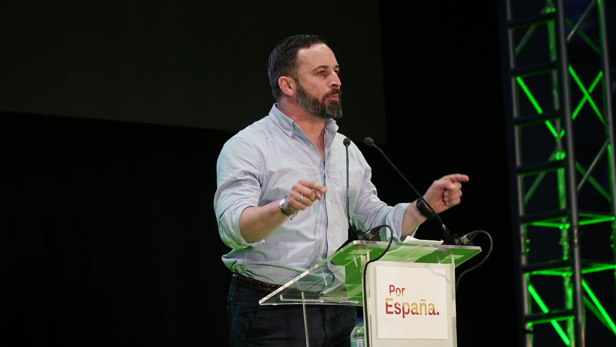Abascal reafirma su posición sobre un pacto de gobierno con PP si respetan sus principios