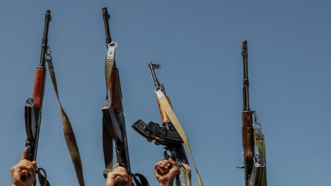EEUU confirma una nueva oleada de bombardeos contra los hutíes en Yemen