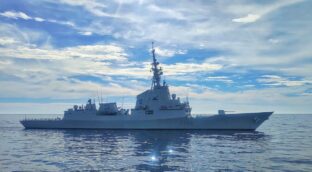 La Armada y la inmigración ilegal