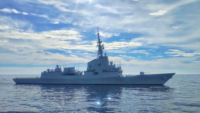 El Gobierno niega que la fragata 'Méndez Núñez' vaya a llevar patrullas en el Indo-Pacífico