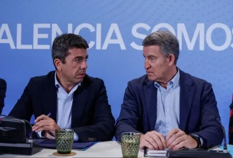 Feijóo asegura a las víctimas de la dana que no puede cesar a Mazón y defiende su continuidad
