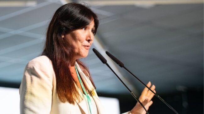La Justicia catalana pide el indulto parcial para Borràs y suspende su ingreso en prisión