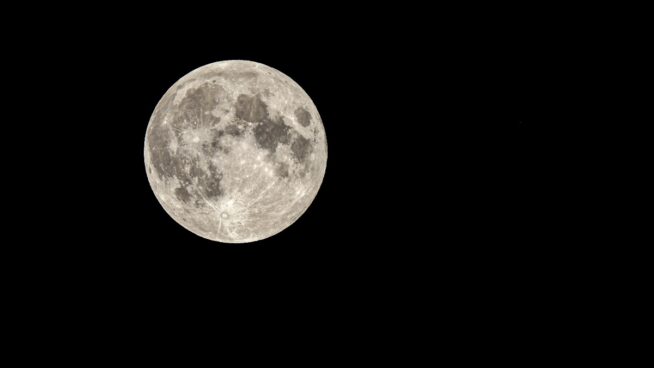 Un eclipse total de Luna da inicio mañana a una serie histórica de eventos astronómicos