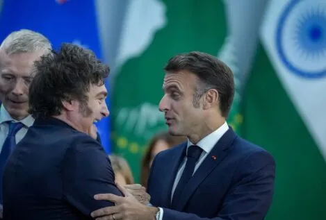 Macron muestra a Milei el apoyo de Francia a Argentina para reflotar su situación económica
