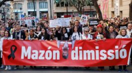 Miles de personas vuelven a manifestarse en Valencia exigiendo la dimisión de Carlos Mazón