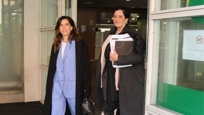 La actriz María León, condenada a pagar 5.700 euros por un incidente con la Policía de Sevilla