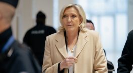 Le Pen, inhabilitada durante cinco años por desviar fondos de la Eurocámara a su partido