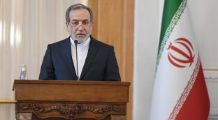 Irán asegura que EEUU podría parar la guerra «con una sola llamada»