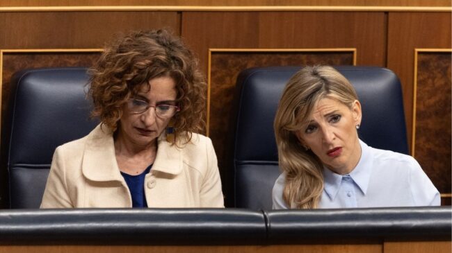 Díaz lamenta que «a estas alturas» no haya acuerdo con Montero sobre el salario mínimo