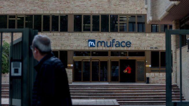 Muface adjudica a Adeslas y Asisa el concierto para la asistencia a funcionarios