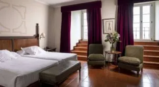 Uno de los paradores más antiguos de España reabre sus puertas por solo 76 euros la noche