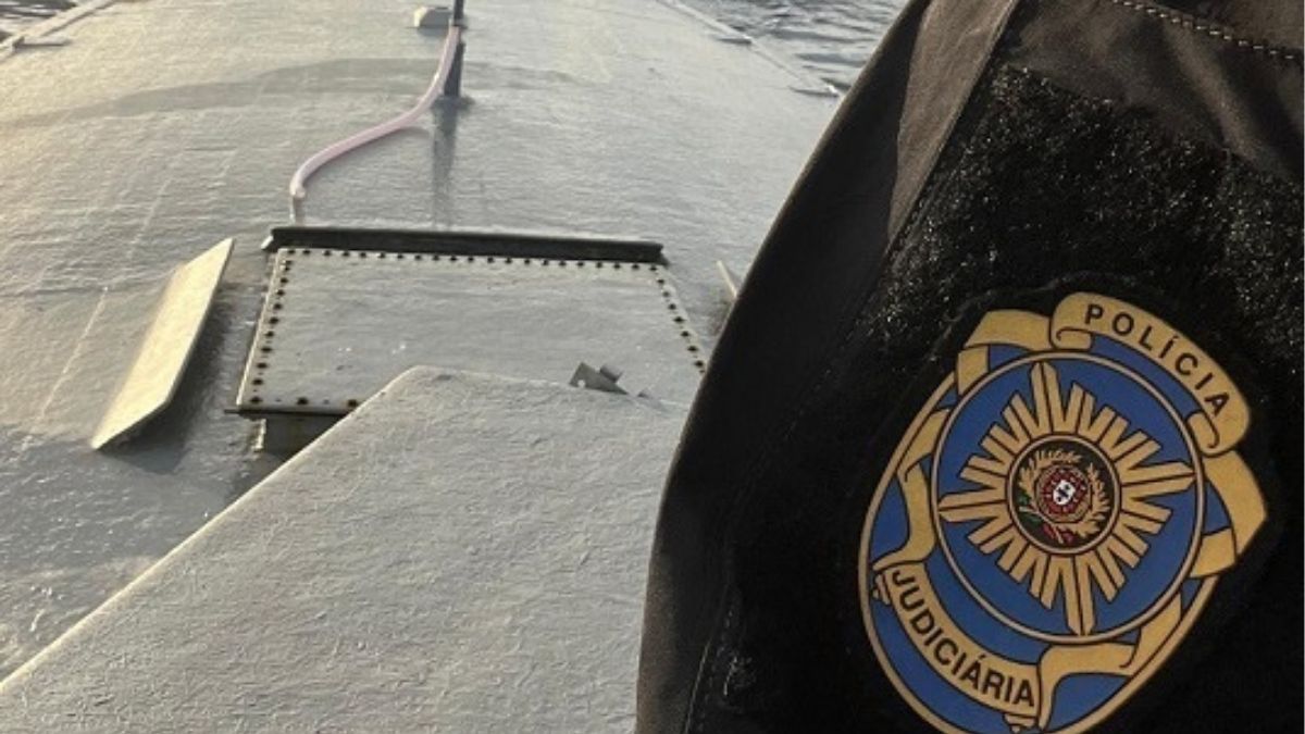 Interceptan un submarino con 6,5 toneladas de cocaína que se dirigía a la península ibérica