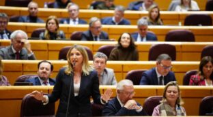 El PP afea al PSOE pactar con el «xenófobo de Waterloo» y ser una «autocracia chapucera»