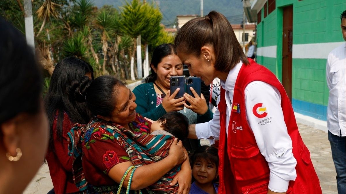 La reina Letizia viaja este lunes a Cabo Verde en su décimo viaje de cooperación