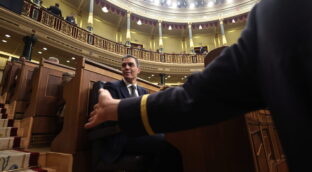 El salario medio real apenas sube ocho euros al mes desde que gobierna Pedro Sánchez