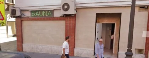 Así era el negocio sexual de la familia de Begoña Gómez: tres saunas y un prostíbulo