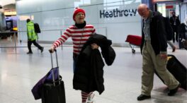 El Aeropuerto de Heathrow (Londres) defiende su gestión del apagón el pasado viernes