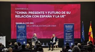 Yao Jing, embajador chino en España: «No somos Rusia, no queremos vuestro territorio»