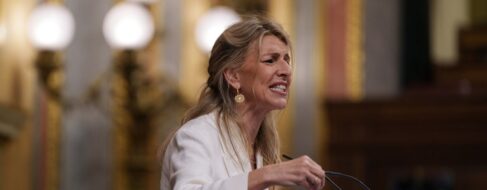 El núcleo duro de Yolanda Díaz se resquebraja por el plan de convertir Sumar en un partido