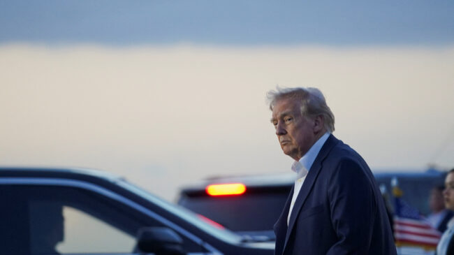 Trump inicia la desescalada con China al dejar sin aranceles los móviles y los ordenadores